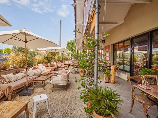 Restaurant AIMER Cave & Bar 